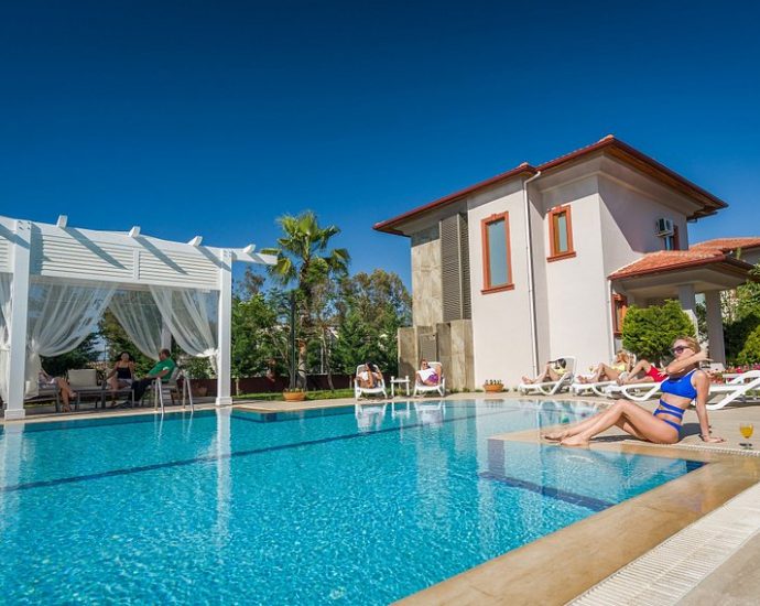 Things to Know About Holiday Villas before Choosing One